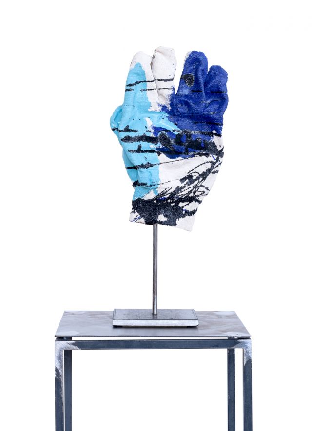 Handschuh 3
25 x 18 cm
Acryl auf Handschuh/Fundstück
2001